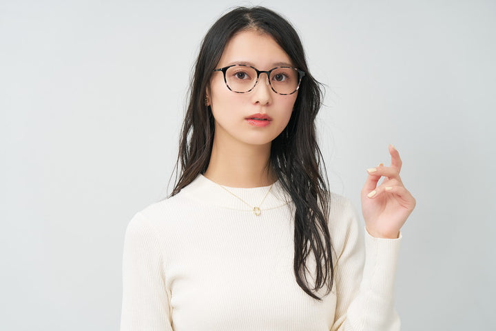Zoff SMART with MAQuillAGE 聯名眼鏡